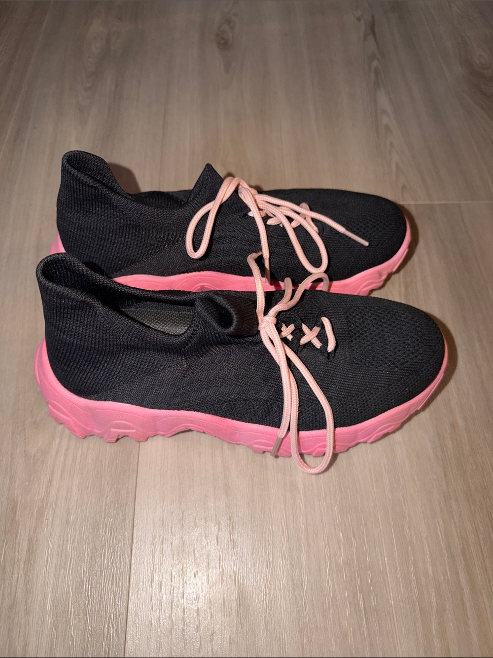 Black Knit Sneakers with Pink Sole and Laces